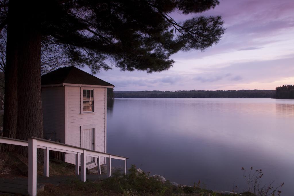Wolf Cove Inn Poland Bagian luar foto