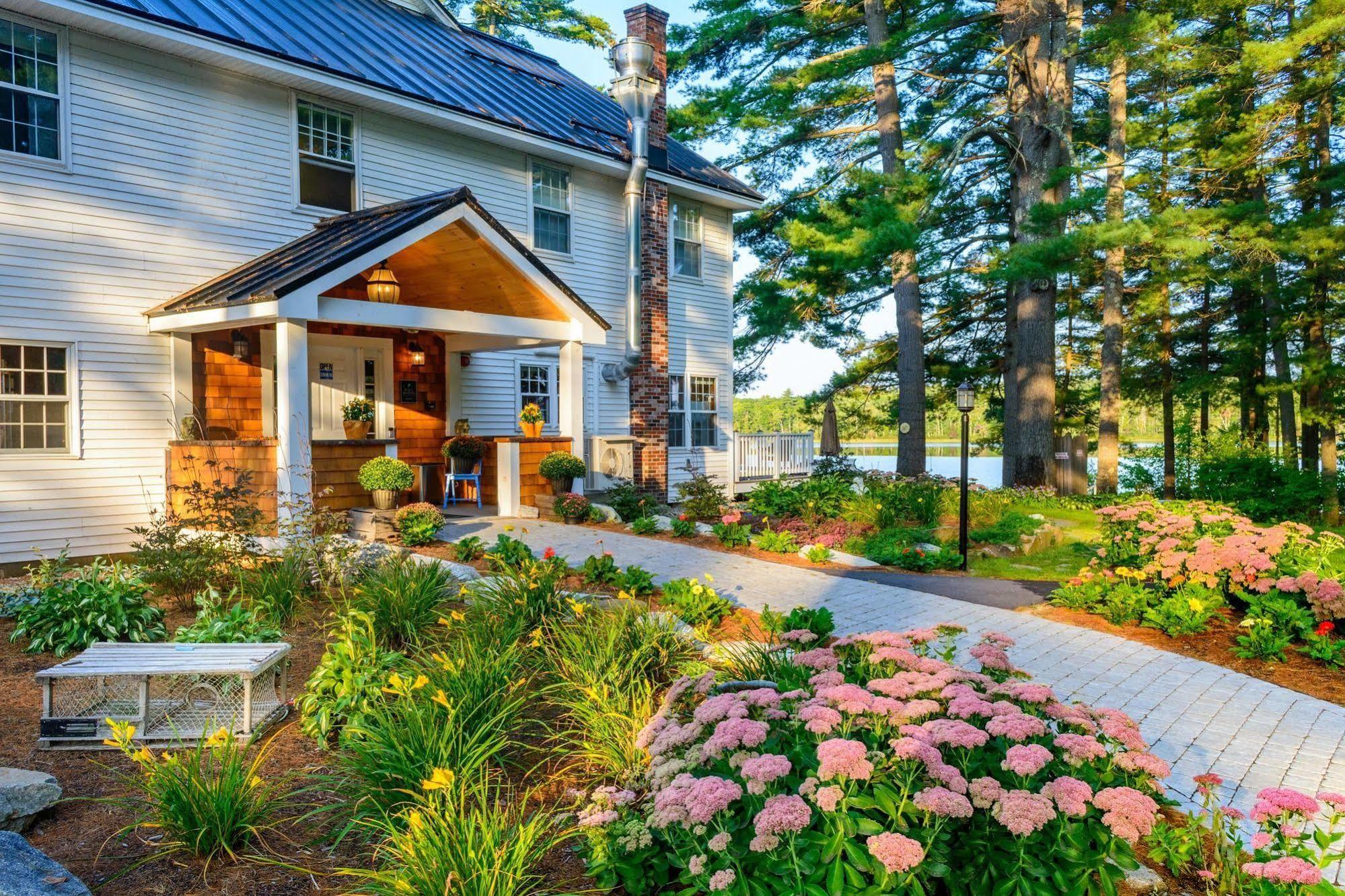 Wolf Cove Inn Poland Bagian luar foto