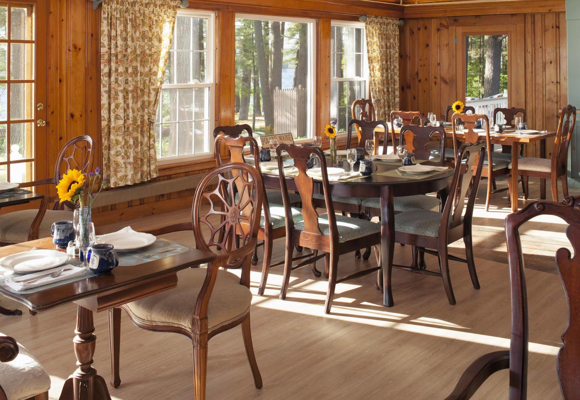 Wolf Cove Inn Poland Bagian luar foto